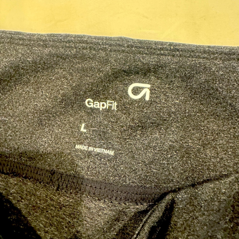 Women’s GapFit leggings-size Large-charcoal gray